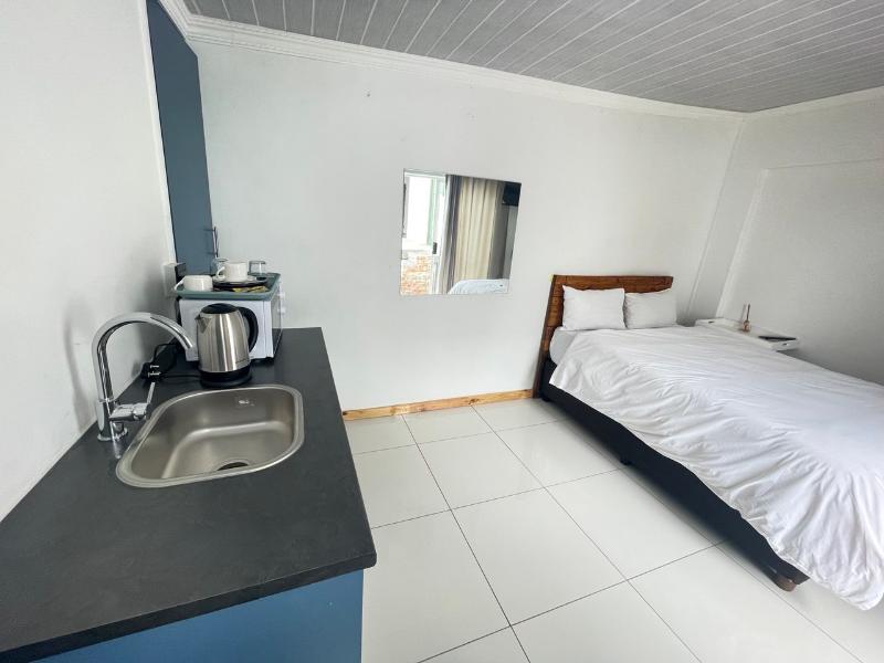 Drifters Haven Accommodations image