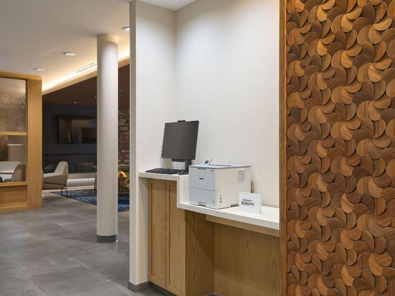 Fairfield Inn Suites By Marriott Hagerstown image
