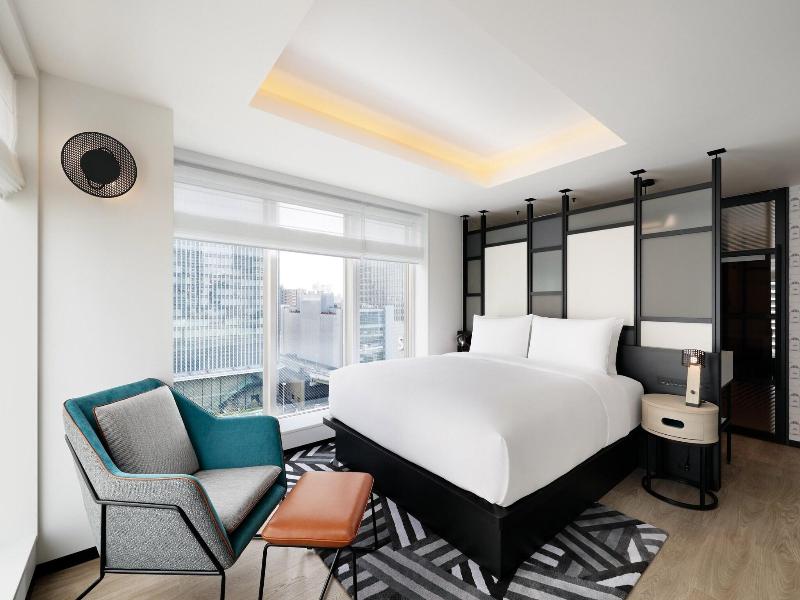Aloft Osaka Dojima image