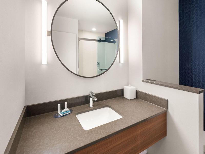 Fairfield Inn Suites By Marriott Seattle Poulsbo image