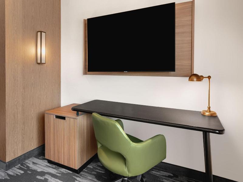 Fairfield Inn Suites By Marriott Seattle Poulsbo image