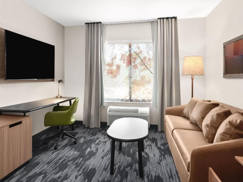 Fairfield Inn Suites By Marriott Seattle Poulsbo image
