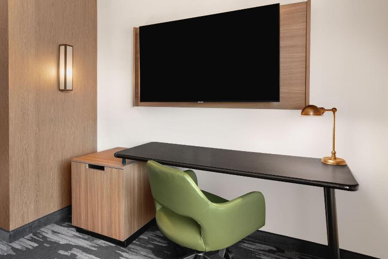 Fairfield Inn Suites By Marriott Seattle Poulsbo image