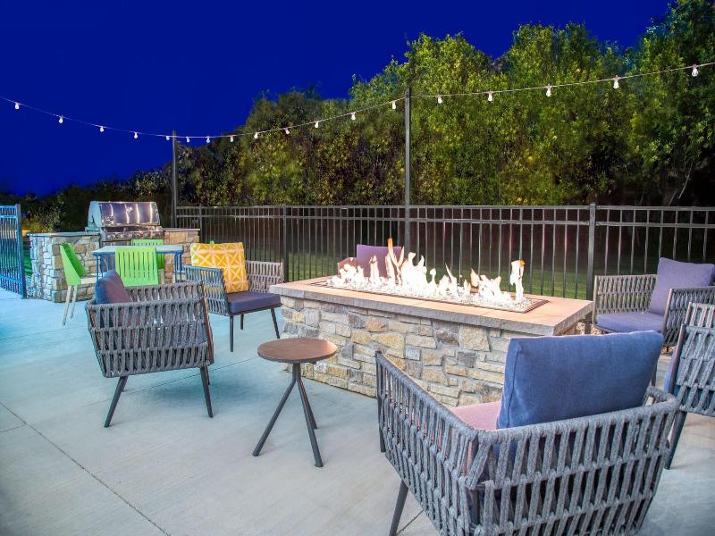 Towneplace Suites By Marriott Norfolk image