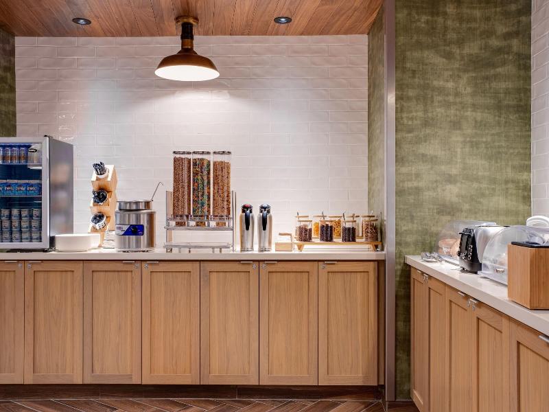 Towneplace Suites By Marriott Norfolk image