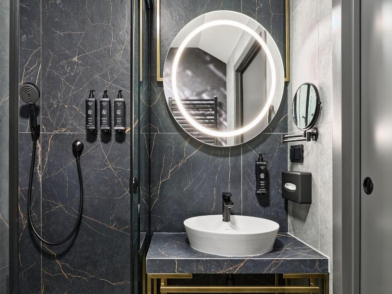 Garamond A Tribute Portfolio Hotel image