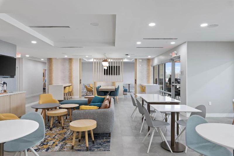 Towneplace Suites By Marriott White Hall image