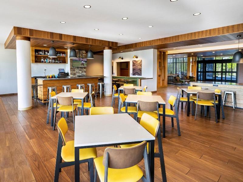 Fairfield Inn Suites By Marriott Rome image