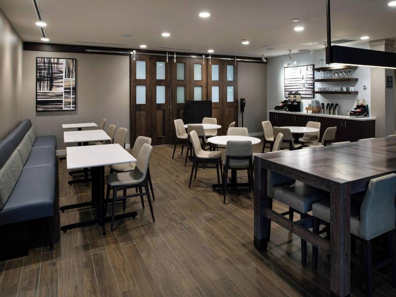Residence Inn By Marriott St Louis Chesterfield image