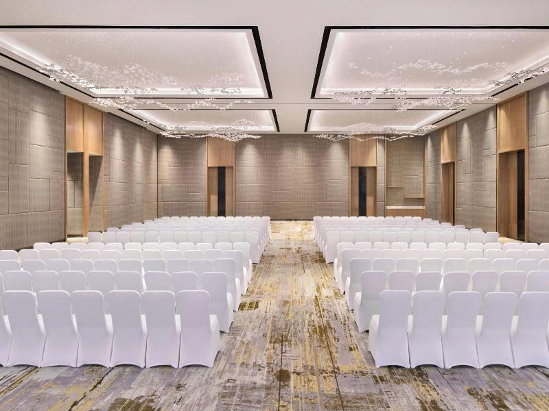 Courtyard By Marriott Aravali Resort image