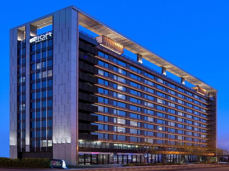 Aloft Tainan Anping image
