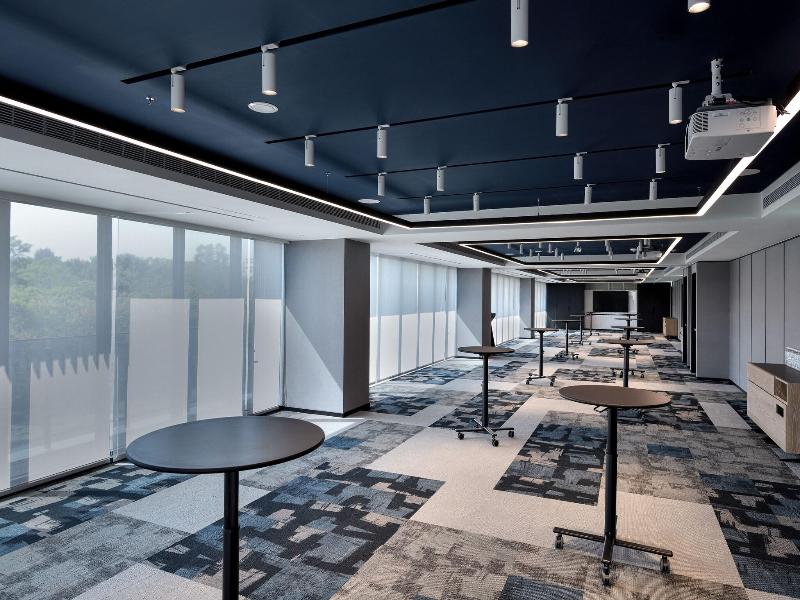 Aloft Tainan Anping image