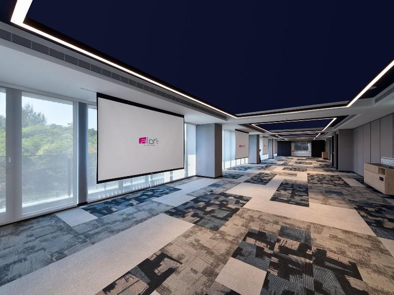 Aloft Tainan Anping image