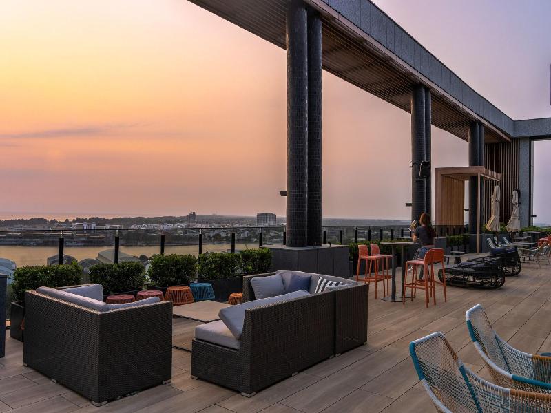 Aloft Tainan Anping image