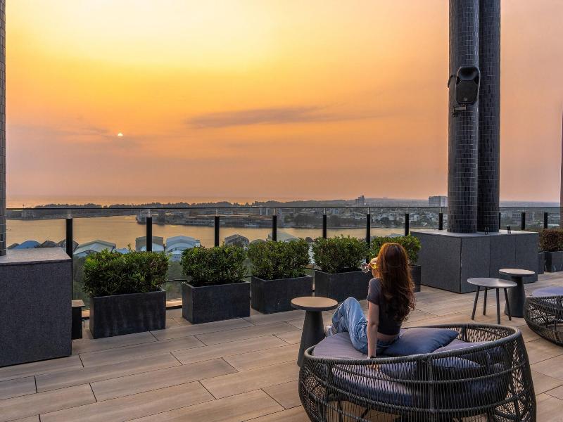 Aloft Tainan Anping image