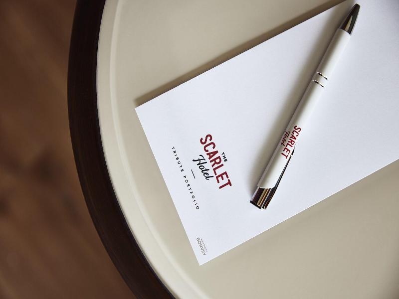 The Scarlet Lincoln A Tribute Portfolio Hotel