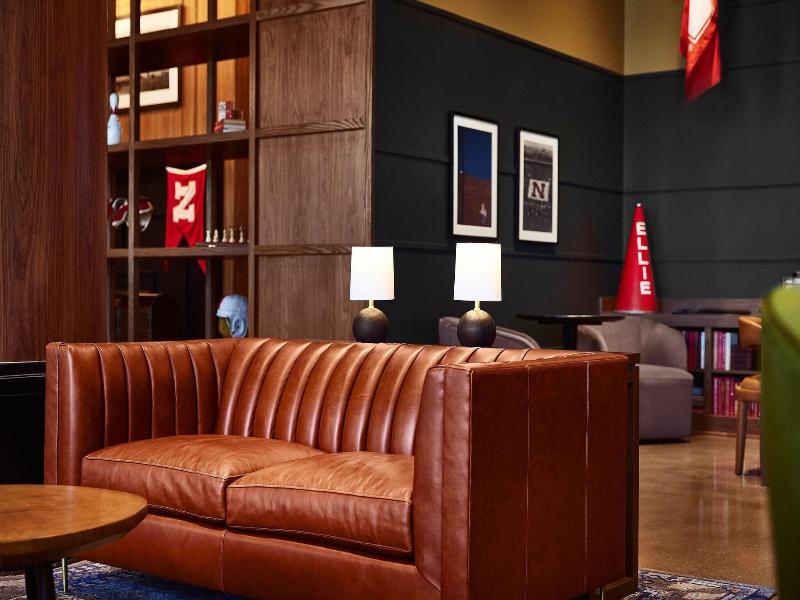 The Scarlet Lincoln A Tribute Portfolio Hotel