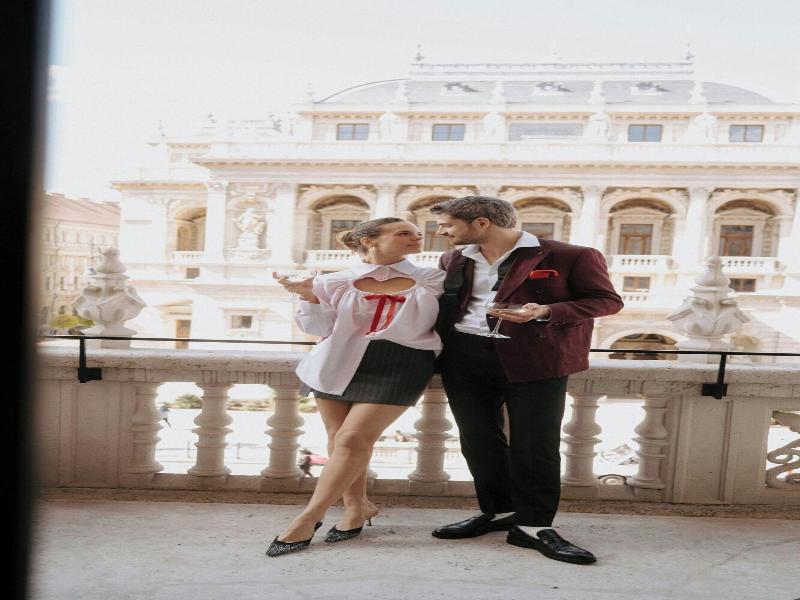 W Budapest image