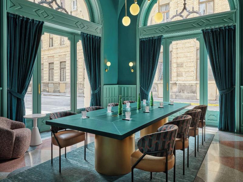 W Budapest image