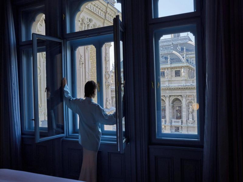 W Budapest image
