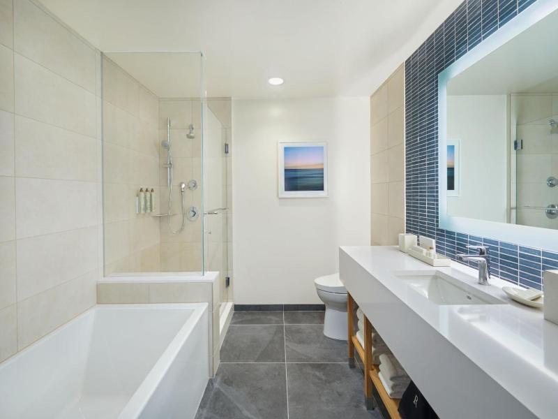 Renaissance Residences Oahu Honolulu image