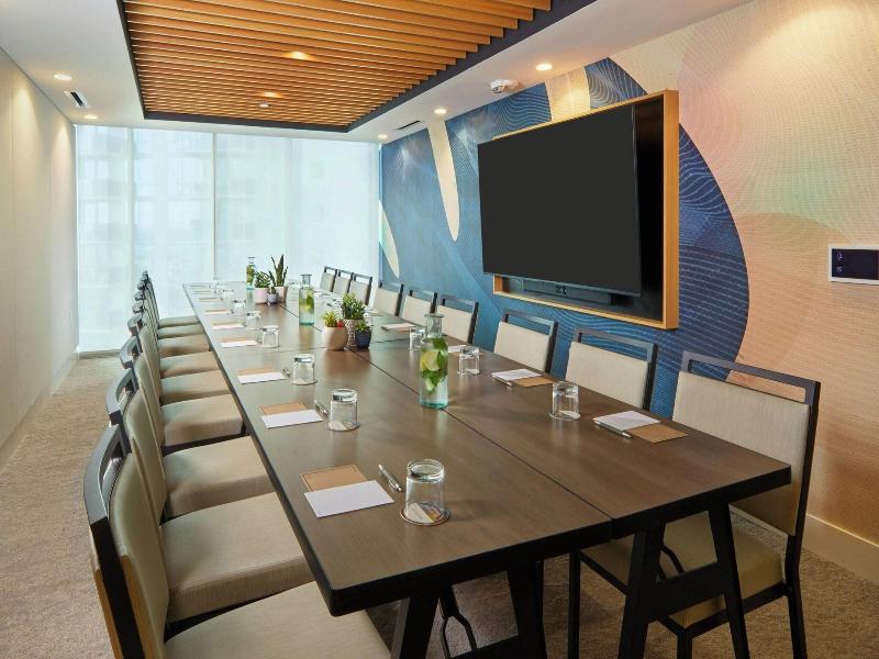 Renaissance Honolulu Hotel & Spa image
