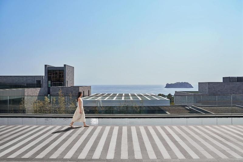 Jw Marriott Jeju Resort Spa image