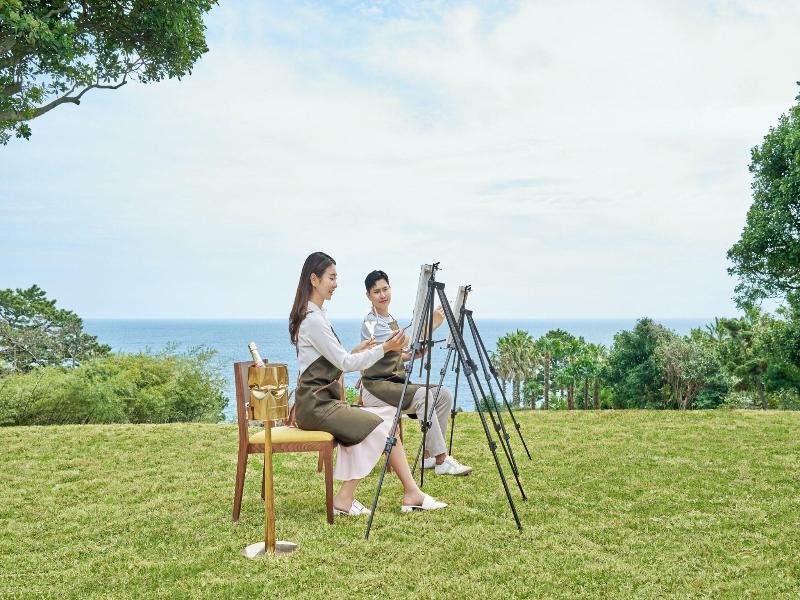 Jw Marriott Jeju Resort Spa image