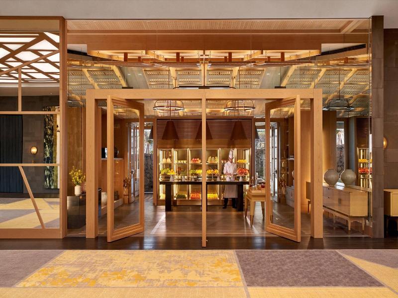 Jw Marriott Jeju Resort Spa image