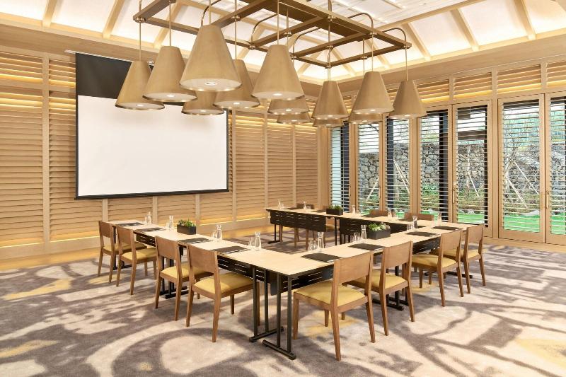 Jw Marriott Jeju Resort Spa image