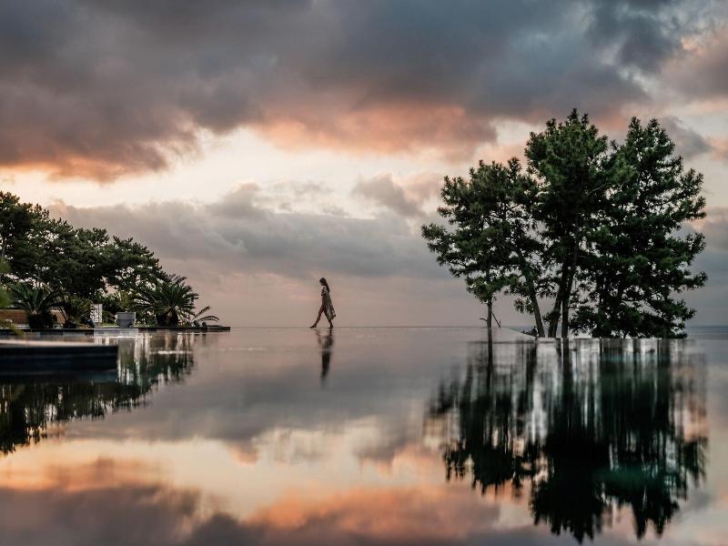 Jw Marriott Jeju Resort Spa image