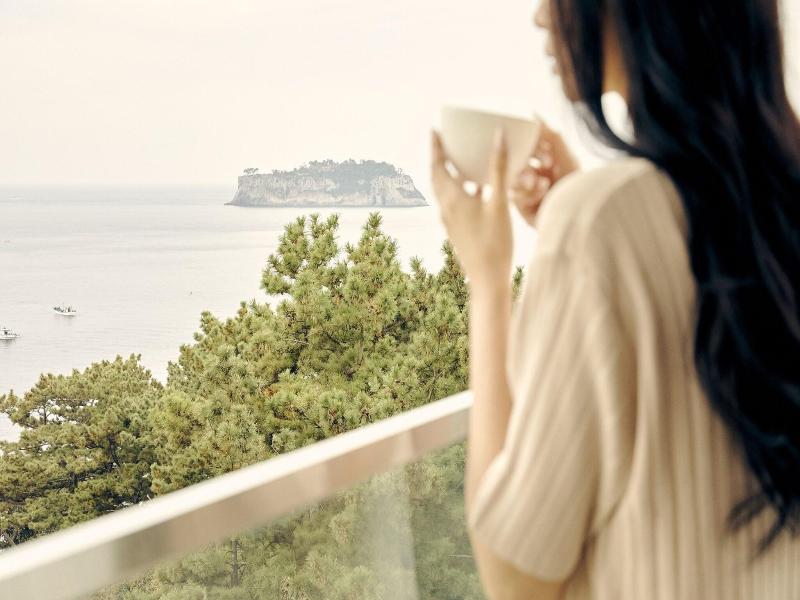 Jw Marriott Jeju Resort Spa image