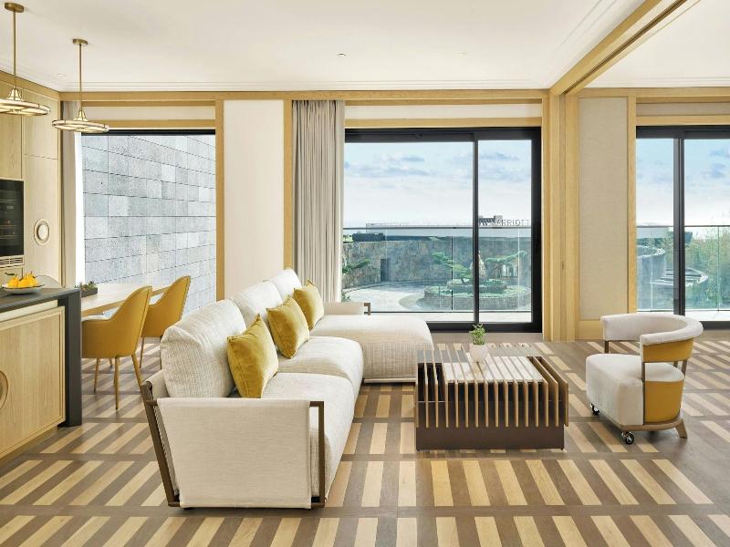 Jw Marriott Jeju Resort Spa image