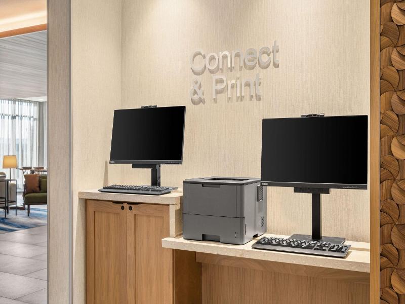 Fairfield Inn Suites By Marriott Baraboo image