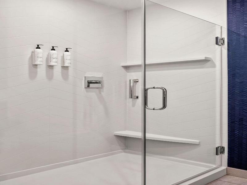 Fairfield Inn Suites By Marriott Baraboo image