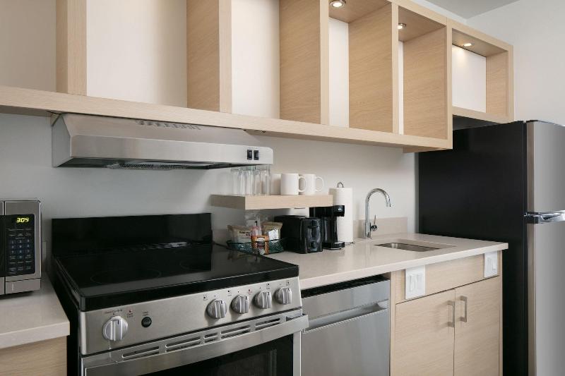 Towneplace Suites By Marriott Oconomowoc image