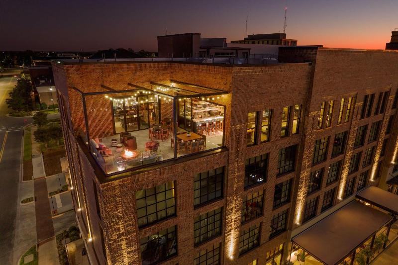 The Alamite Tuscaloosa A Tribute Portfolio Hotel image