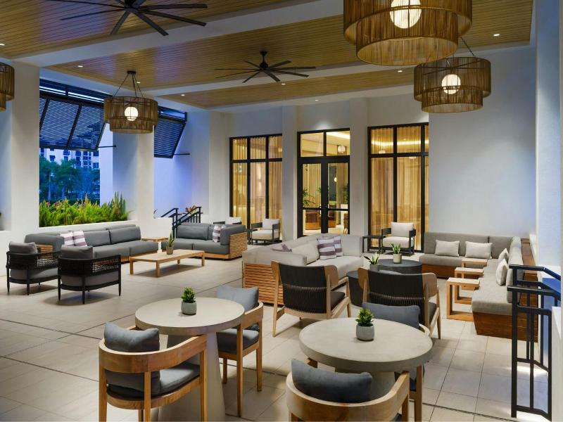 Ac Hotel By Marriott Naples 5th Avenue image