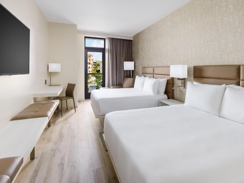 Ac Hotel By Marriott Naples 5th Avenue image