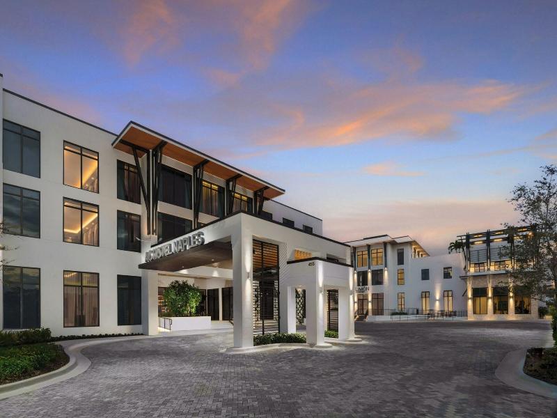 Ac Hotel By Marriott Naples 5th Avenue image