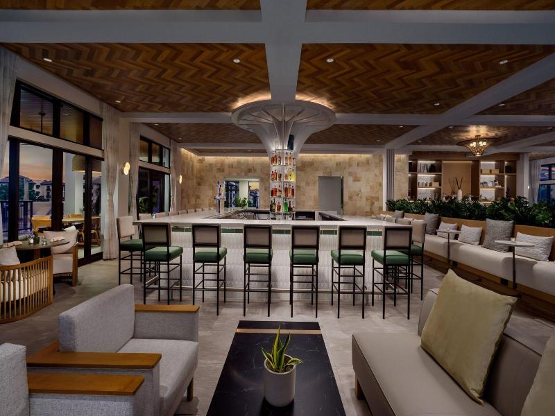 Ac Hotel By Marriott Naples 5th Avenue image