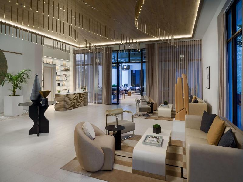 Ac Hotel By Marriott Naples 5th Avenue image