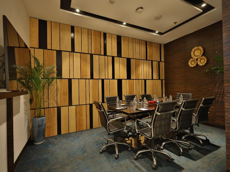 Fairfield By Marriott Agra image