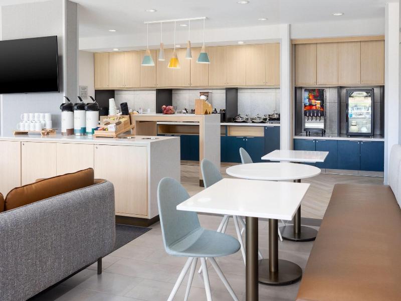 Towneplace Suites By Marriott Pleasanton image