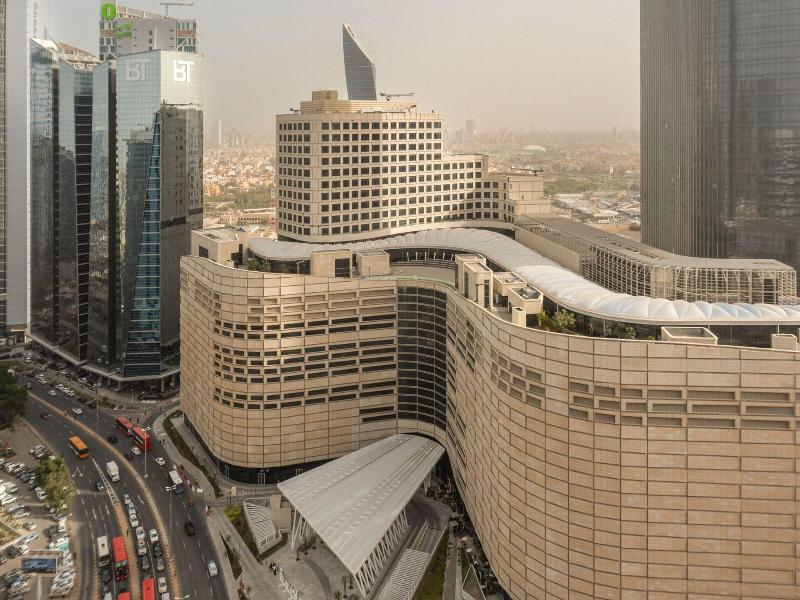 Marriott Executive Apartments Kuwait City image