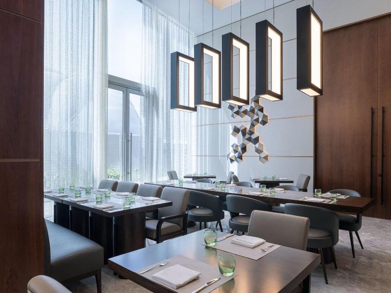 Marriott Executive Apartments Kuwait City image
