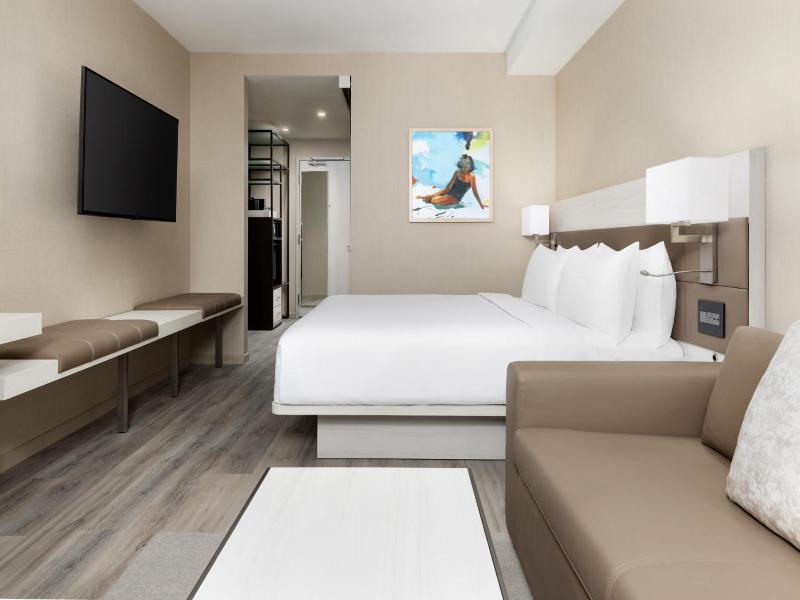 Ac Hotel Jacksonville St Johns Town Center image