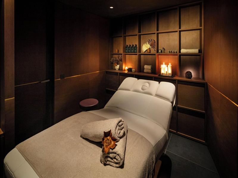 Juno Hotel Sofia A Member Of Design Hotels image