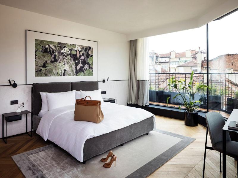 Juno Hotel Sofia A Member Of Design Hotels image