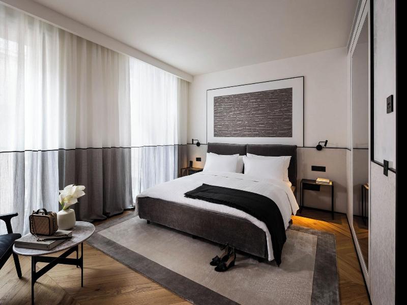 Juno Hotel Sofia A Member Of Design Hotels image